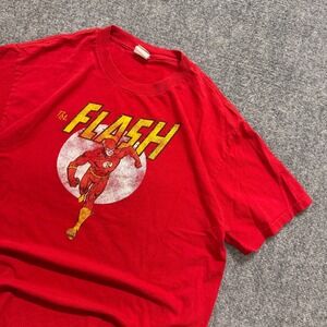 VTG Flash T-Shirt Men's Medium DC Comics Superhero Cotton Faded Red